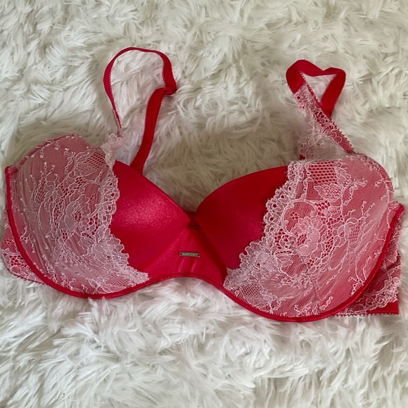 Red with lace push up demi bra - Picture 1 of 6